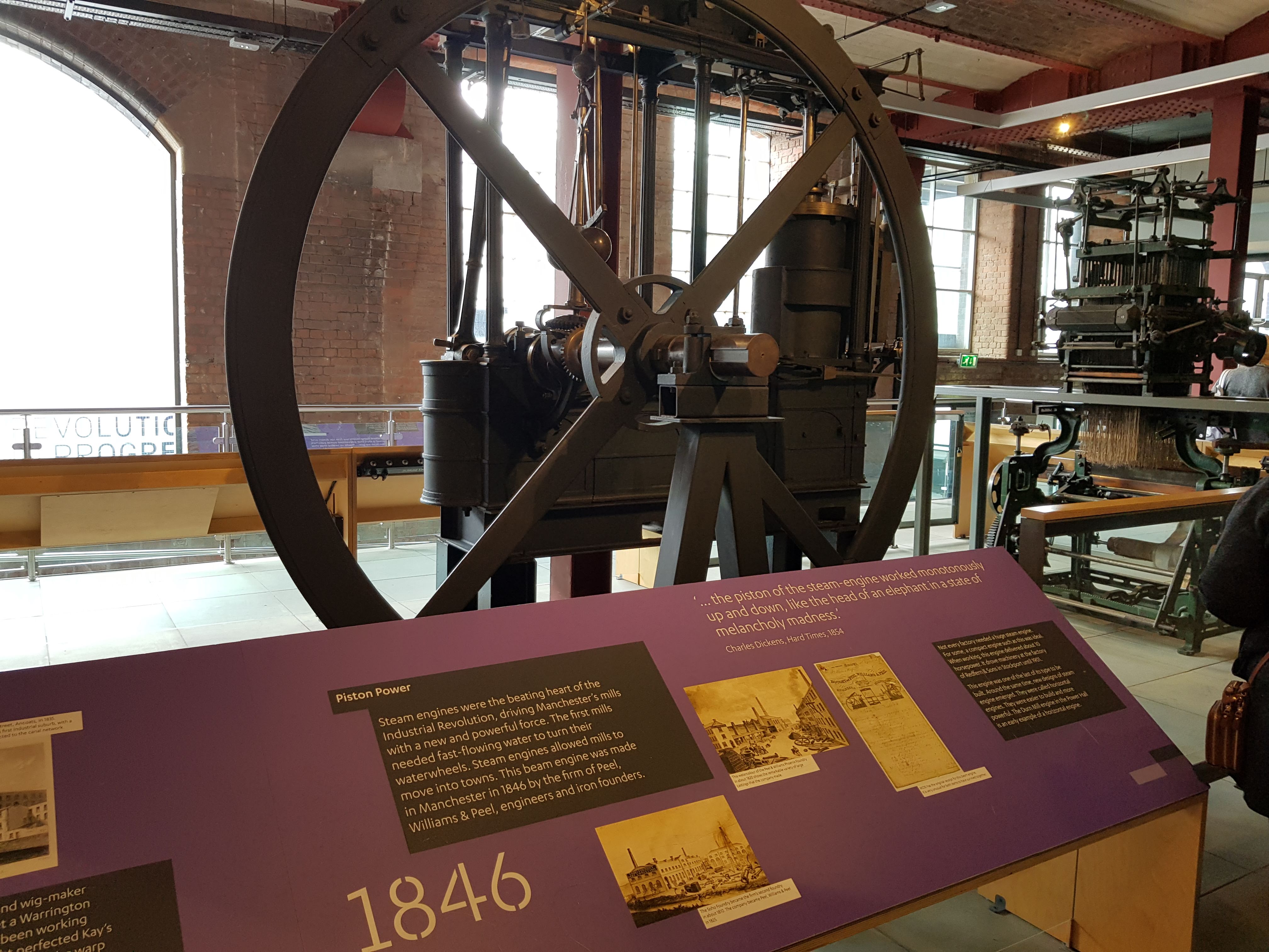 Steam_engine.jpg